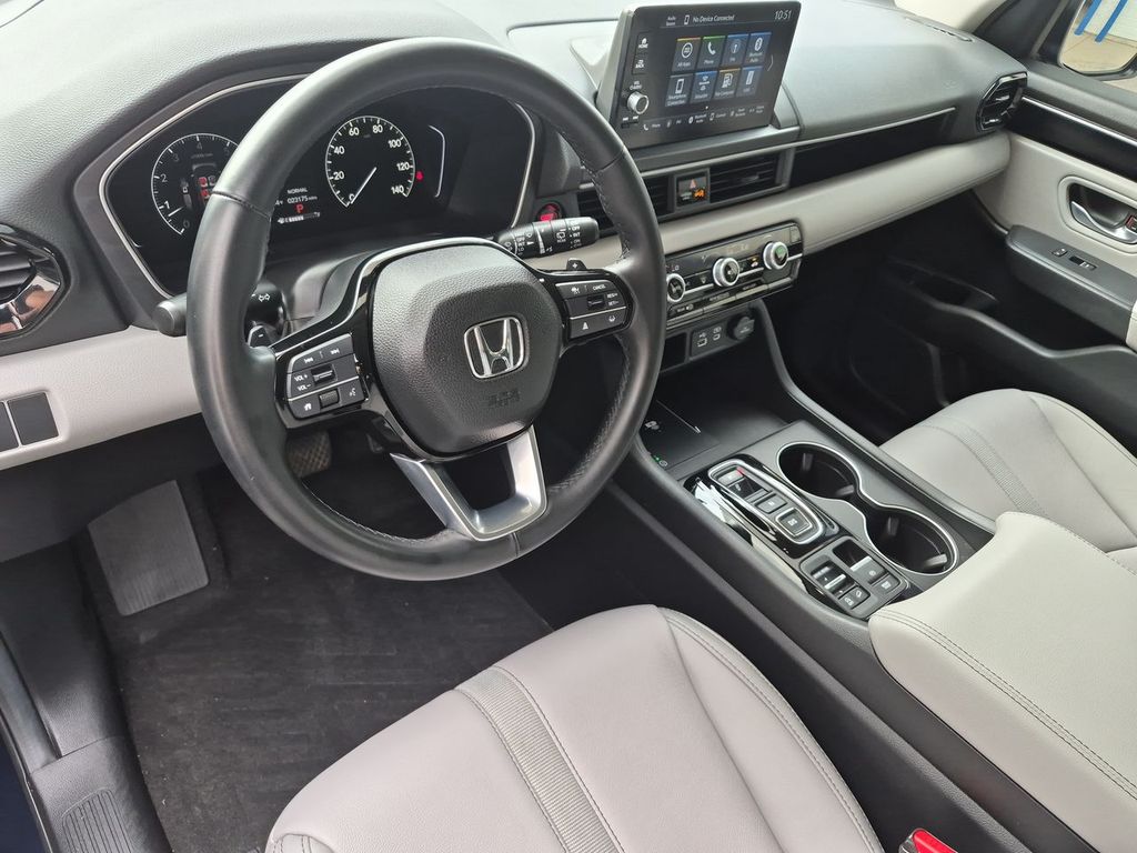 Thumbnail: 2025 Honda Pilot - 2