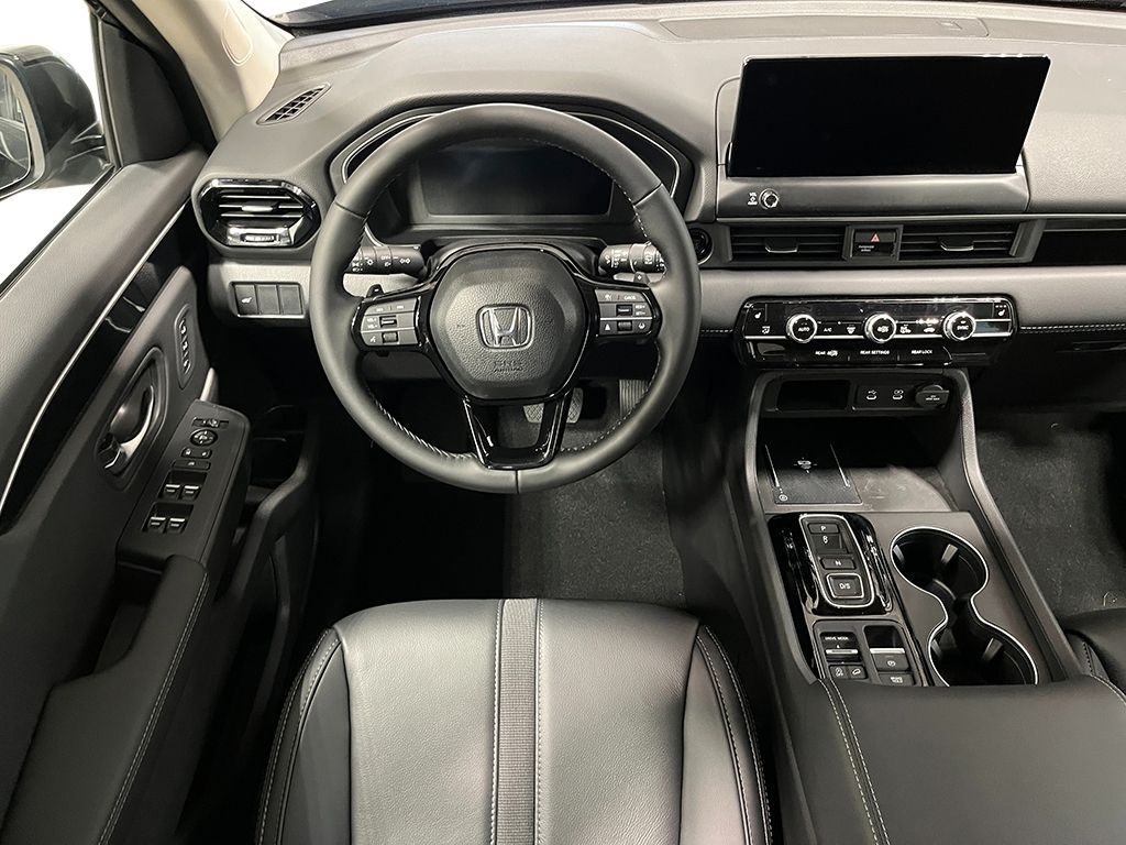 Thumbnail: 2026 Honda Pilot - 8