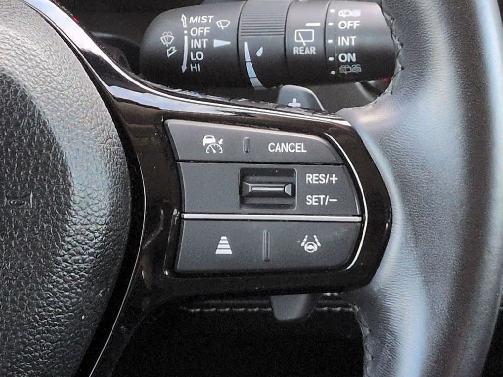 Thumbnail: 2023 Honda Pilot - 31