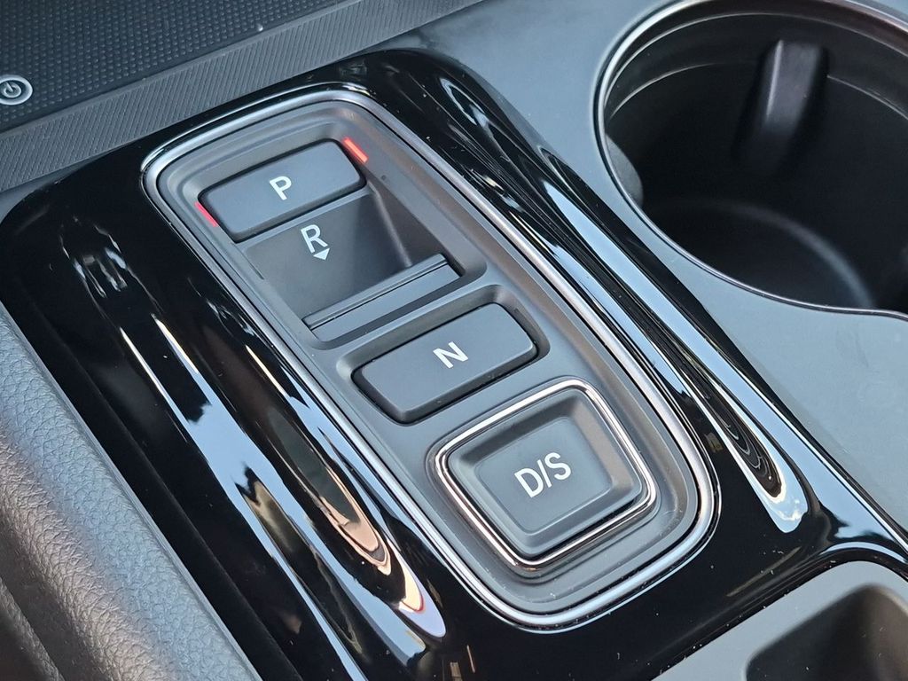 Thumbnail: 2025 Honda Pilot - 16