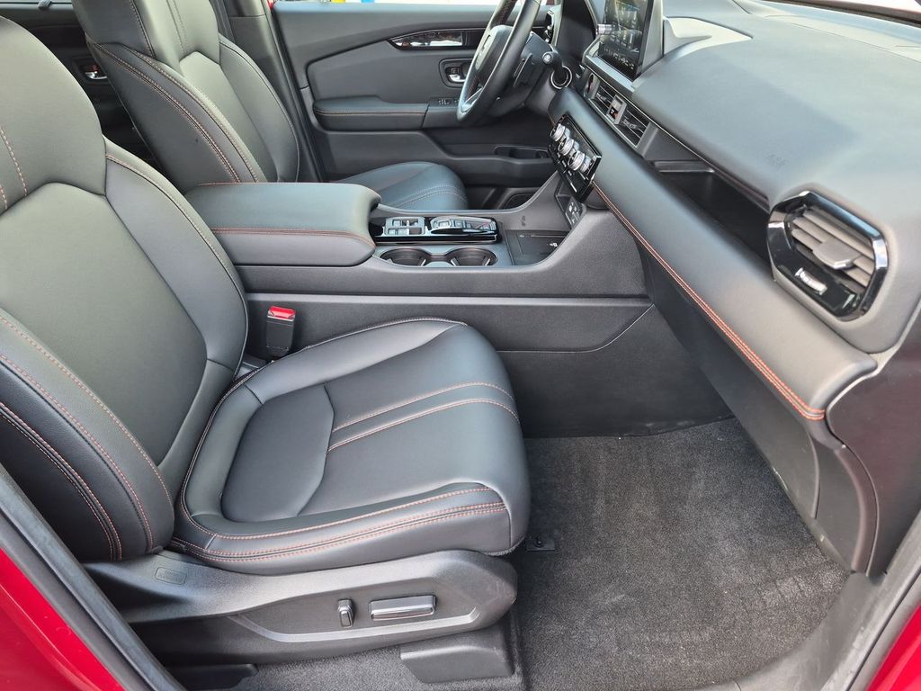 Thumbnail: 2025 Honda Pilot - 29