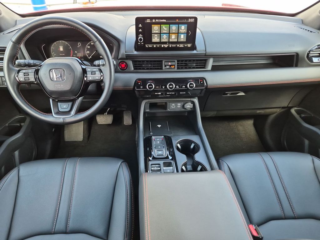 Thumbnail: 2025 Honda Pilot - 10