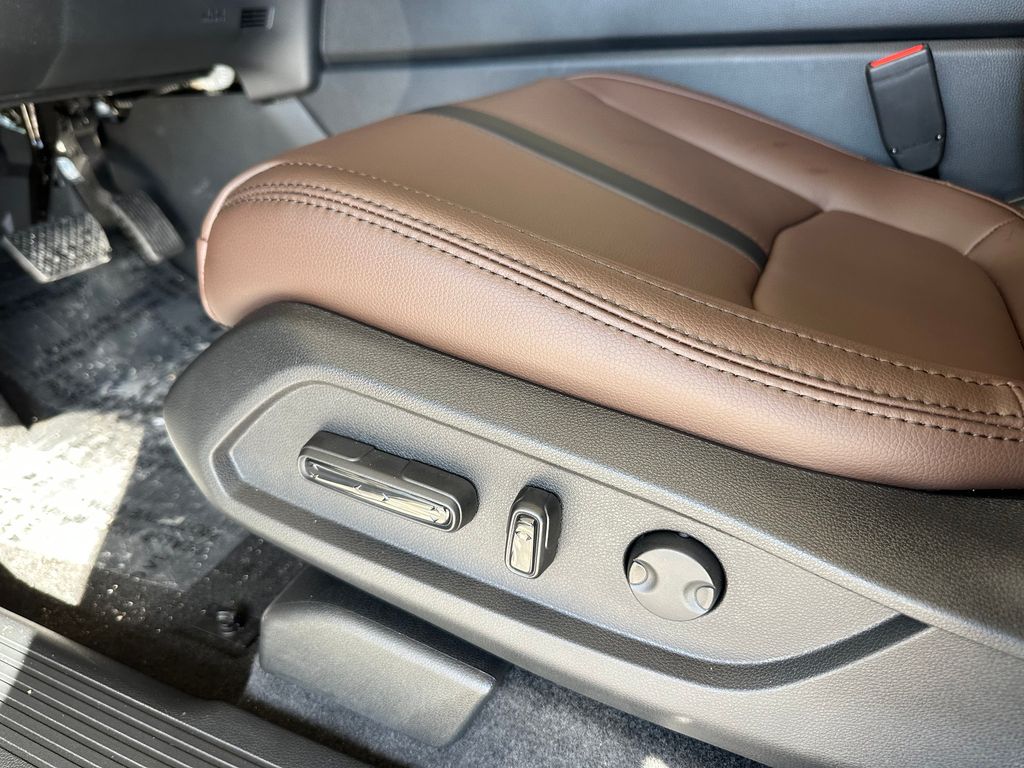 Thumbnail: 2026 Honda Pilot - 27