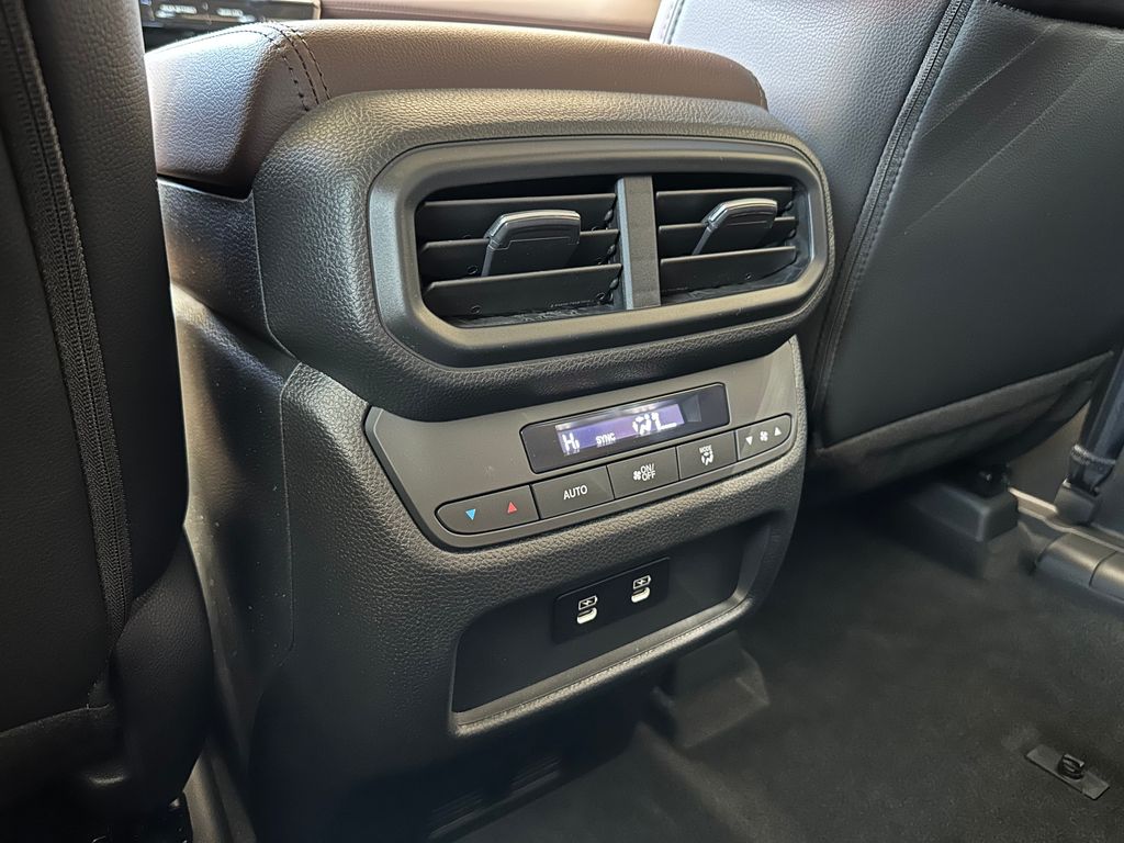 Thumbnail: 2026 Honda Pilot - 29