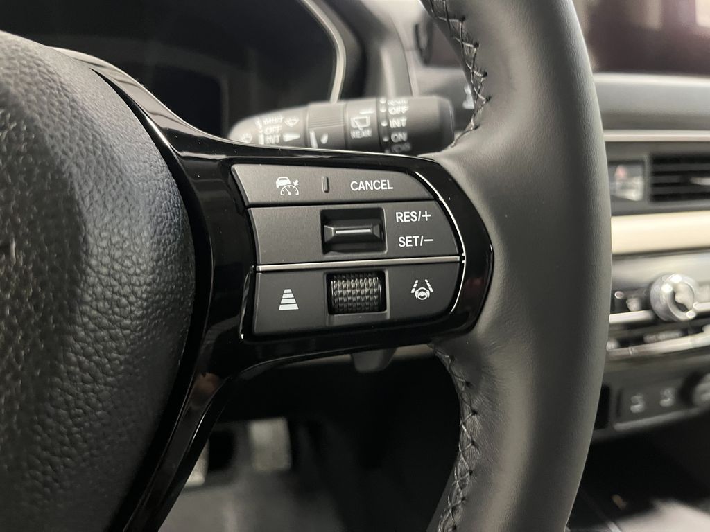 Thumbnail: 2026 Honda Pilot - 25