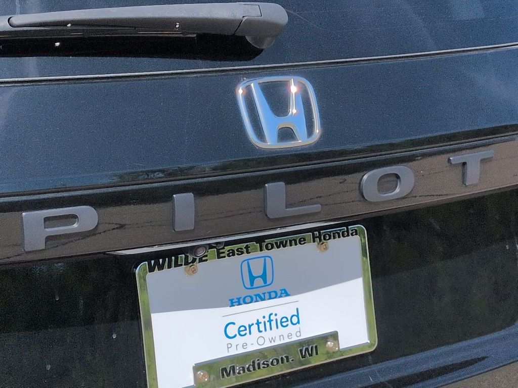 Thumbnail: 2023 Honda Pilot - 25