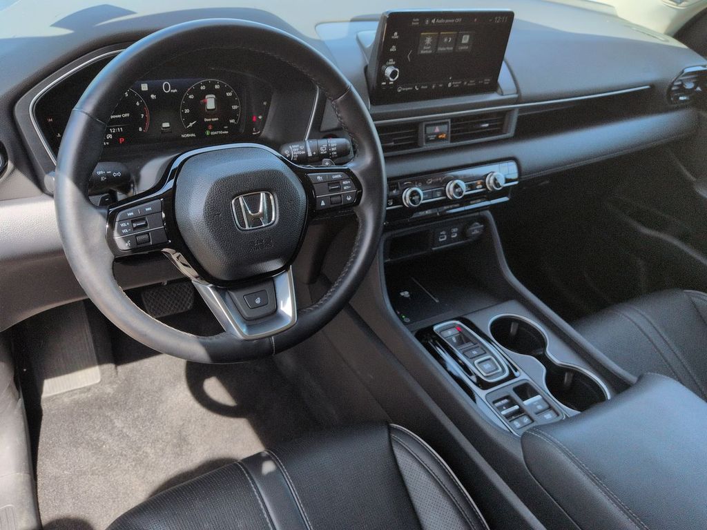 Thumbnail: 2023 Honda Pilot - 2
