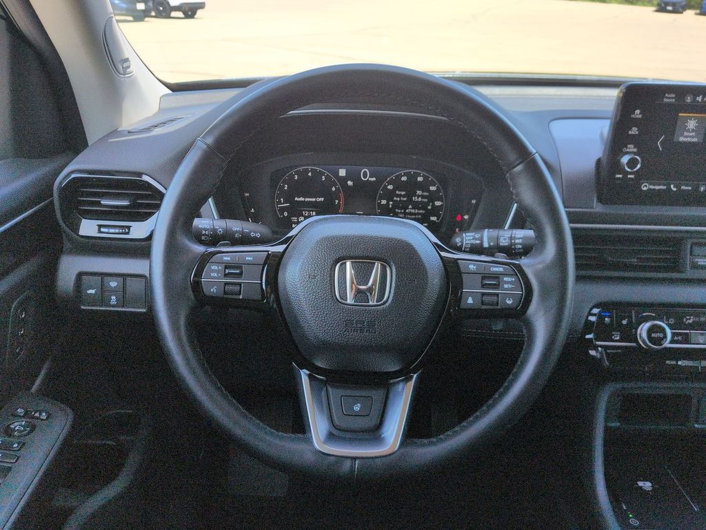 Thumbnail: 2023 Honda Pilot - 13