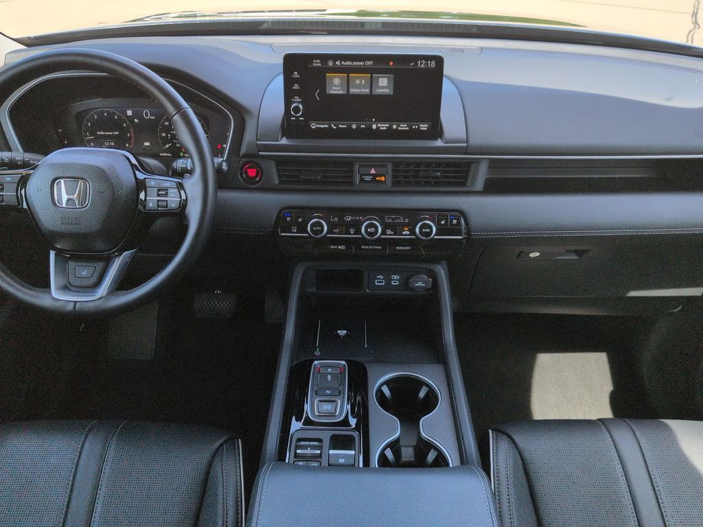 Thumbnail: 2023 Honda Pilot - 9
