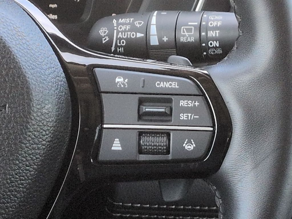 Thumbnail: 2023 Honda Pilot - 33
