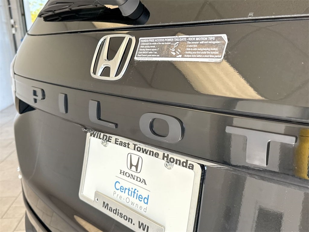 Thumbnail: 2023 Honda Pilot - 26