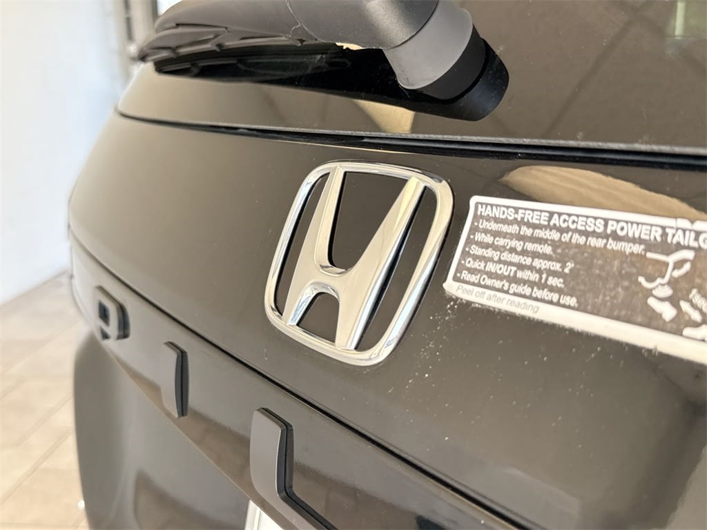 Thumbnail: 2023 Honda Pilot - 25