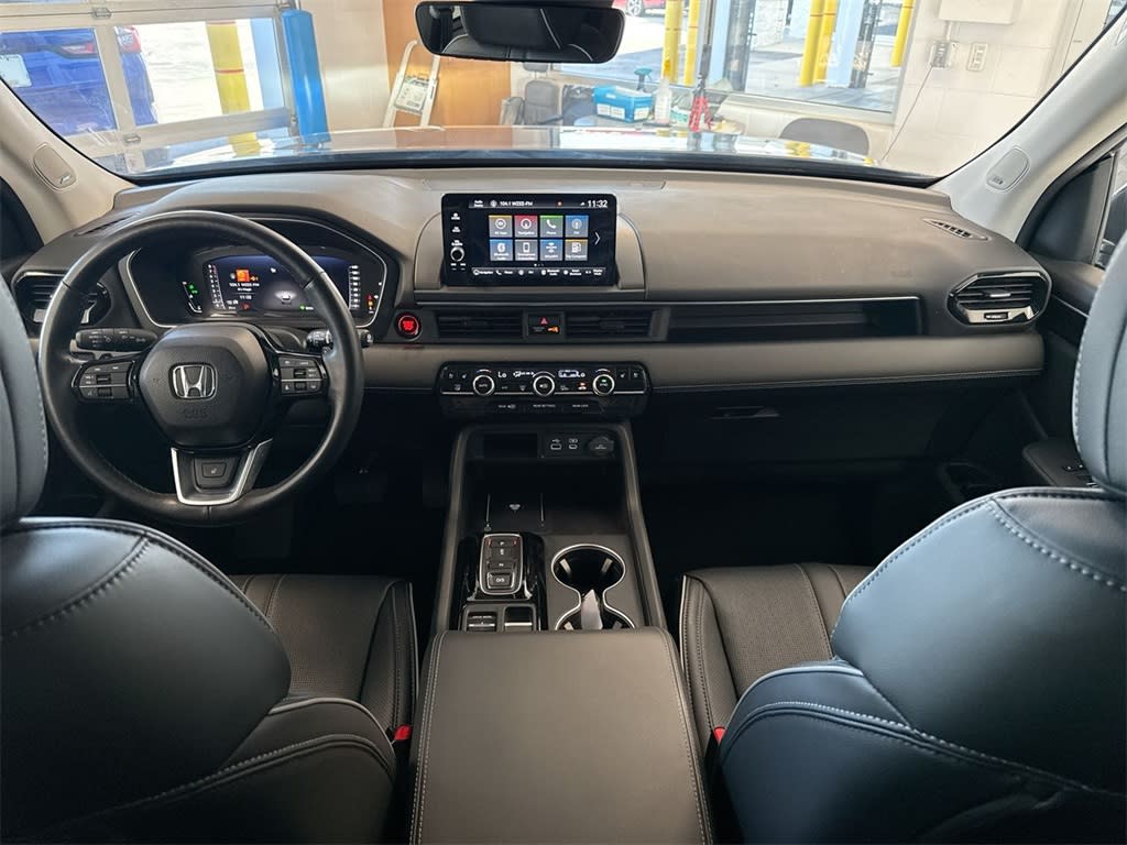 Thumbnail: 2023 Honda Pilot - 9