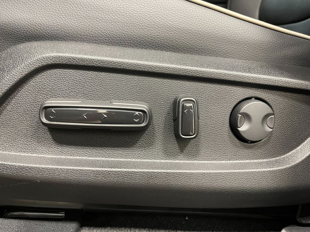 Thumbnail: 2026 Honda Pilot - 22