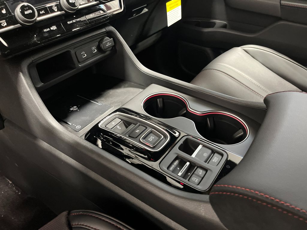 Thumbnail: 2026 Honda Pilot - 15