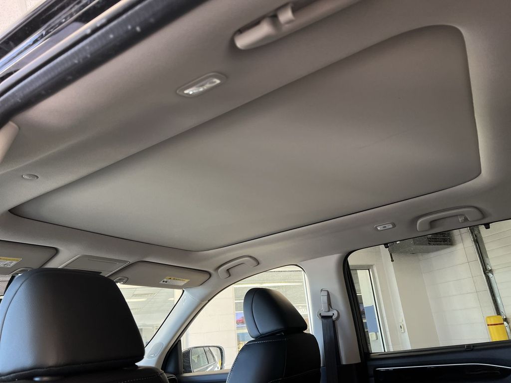 Thumbnail: 2024 Honda Pilot - 26