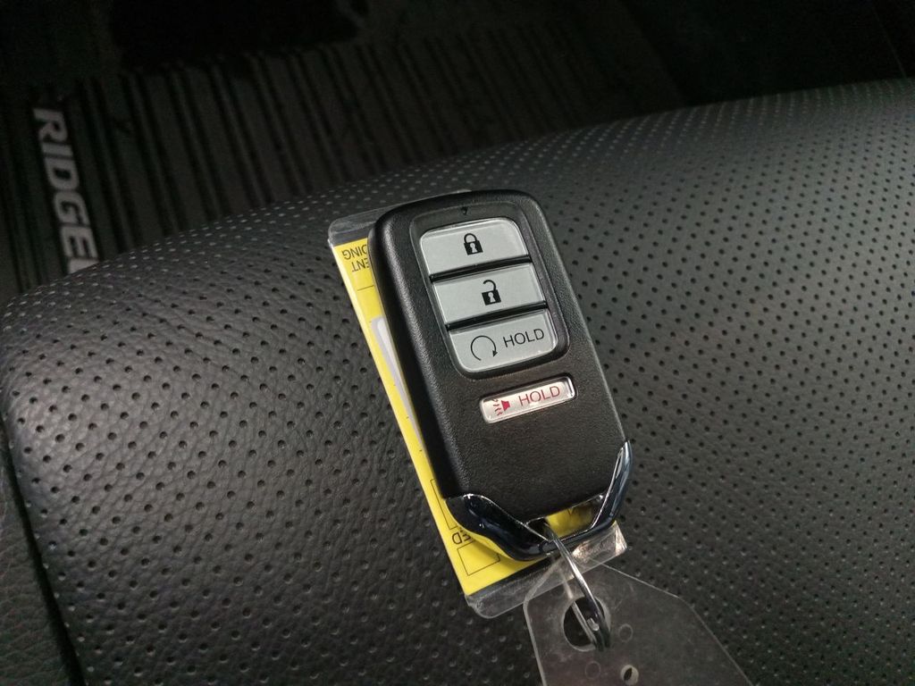 Thumbnail: 2023 Honda Ridgeline - 18