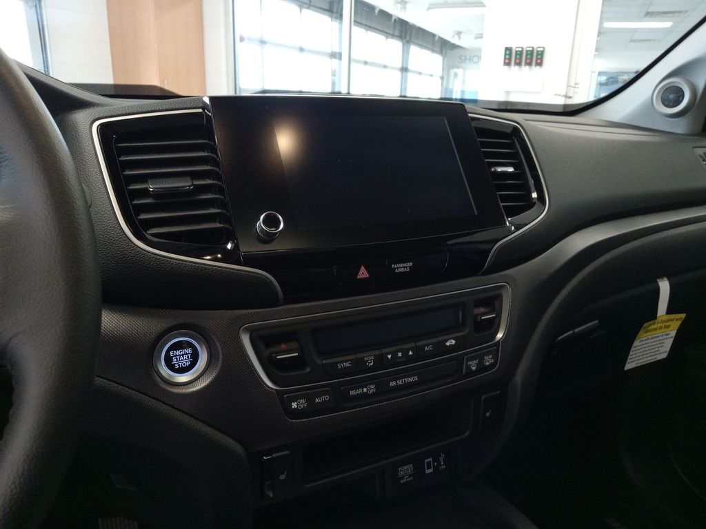 Thumbnail: 2023 Honda Ridgeline - 15