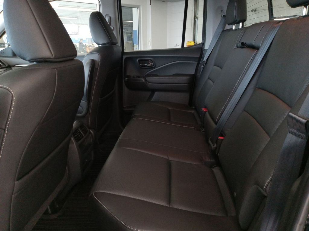 Thumbnail: 2023 Honda Ridgeline - 33