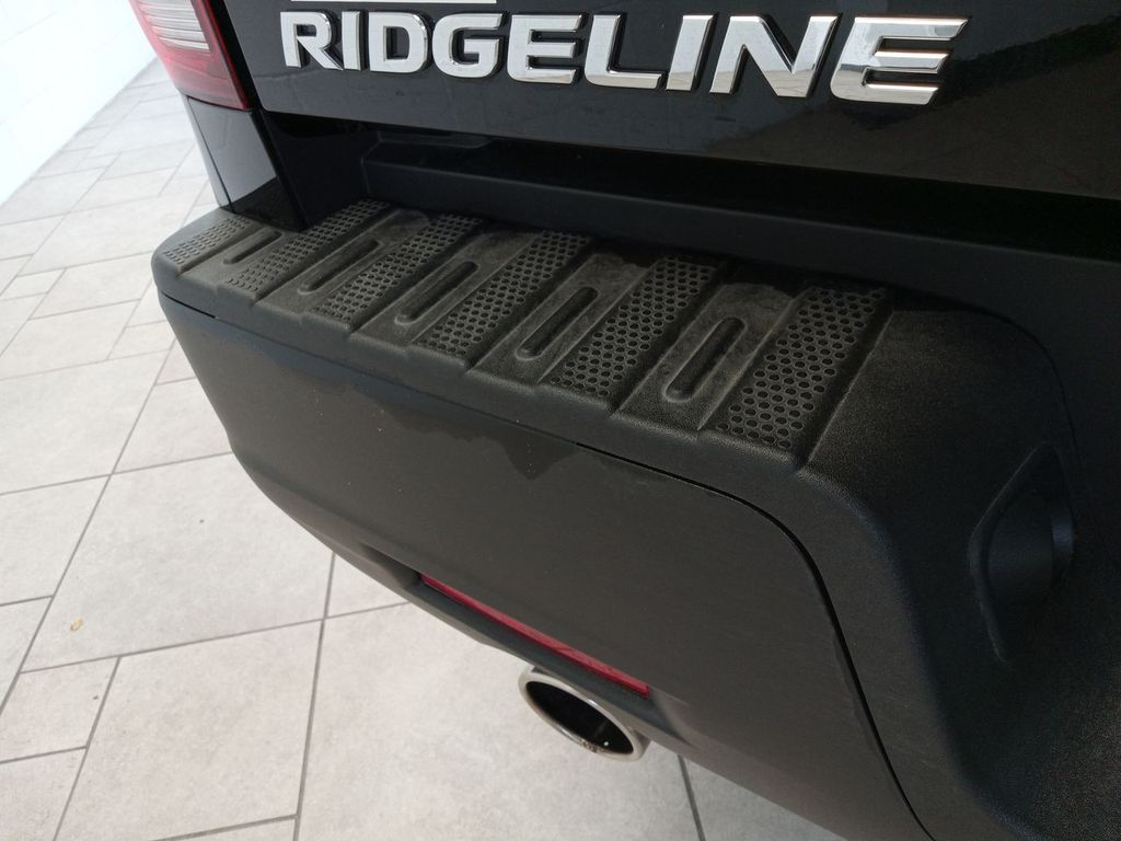 Thumbnail: 2023 Honda Ridgeline - 31