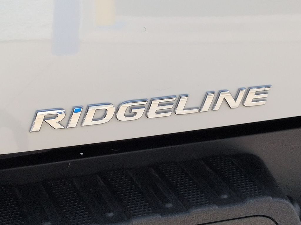 Thumbnail: 2023 Honda Ridgeline - 6