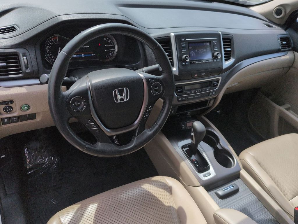 Thumbnail: 2017 Honda Ridgeline - 2
