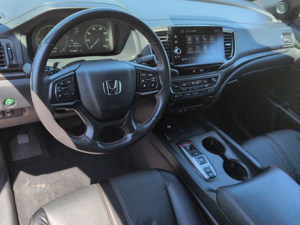 Thumbnail: 2025 Honda Ridgeline - 2