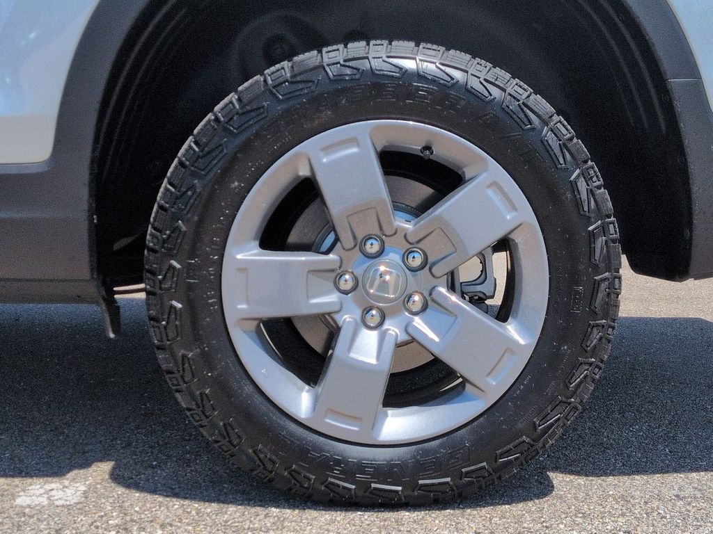 Thumbnail: 2025 Honda Ridgeline - 8