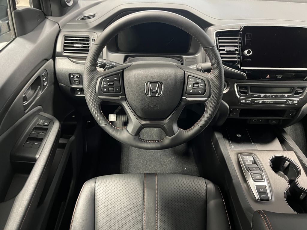 Thumbnail: 2026 Honda Ridgeline - 10