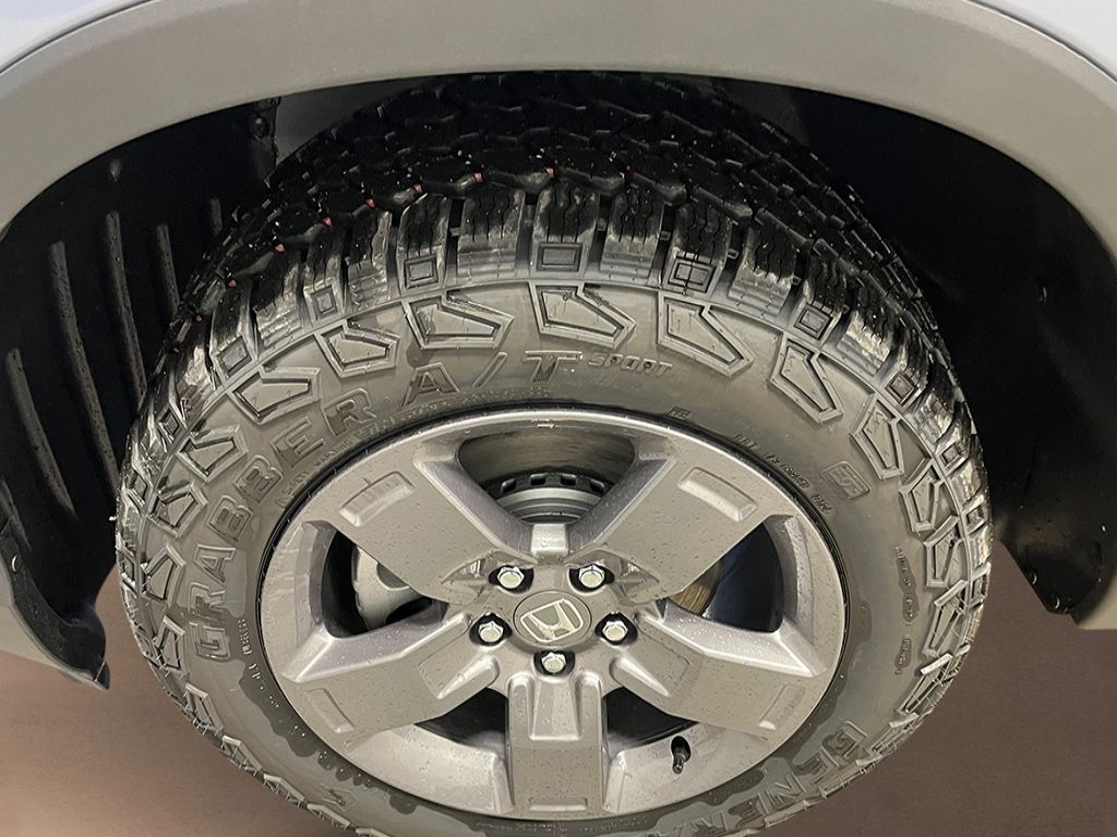 Thumbnail: 2026 Honda Ridgeline - 8