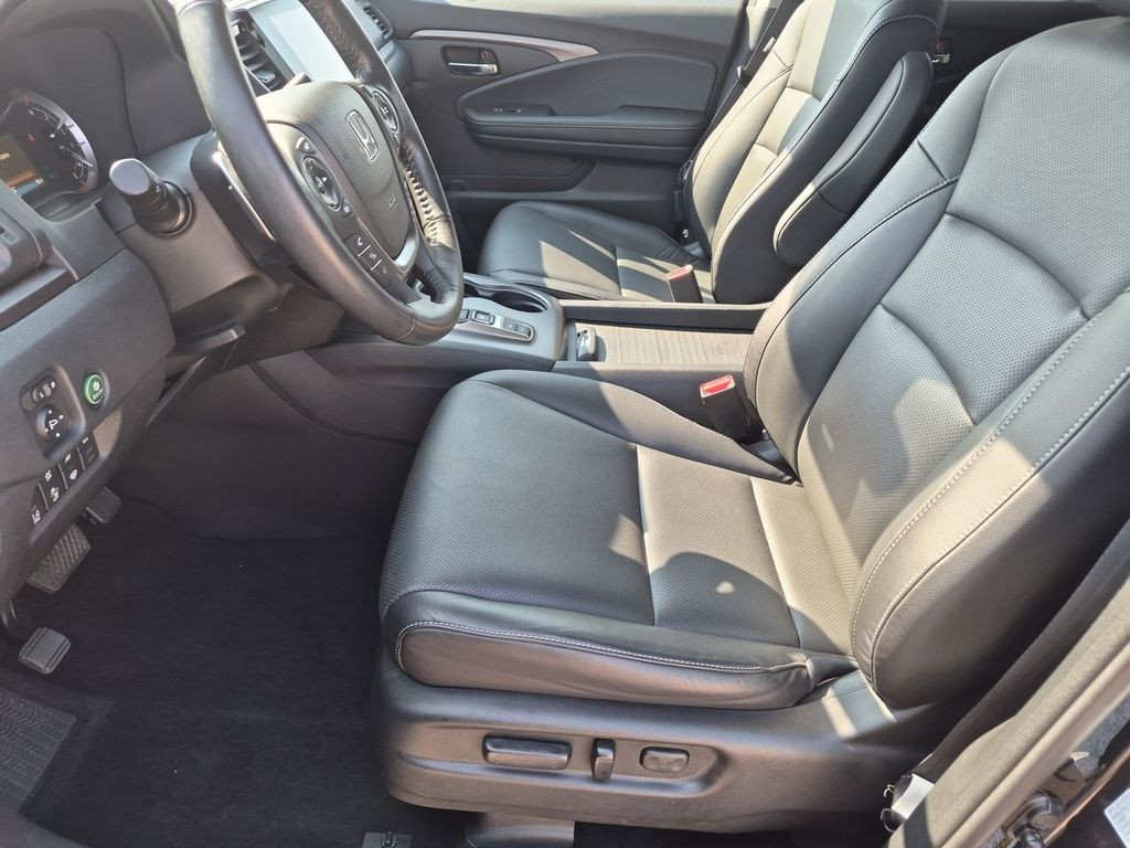 Thumbnail: 2021 Honda Ridgeline - 10