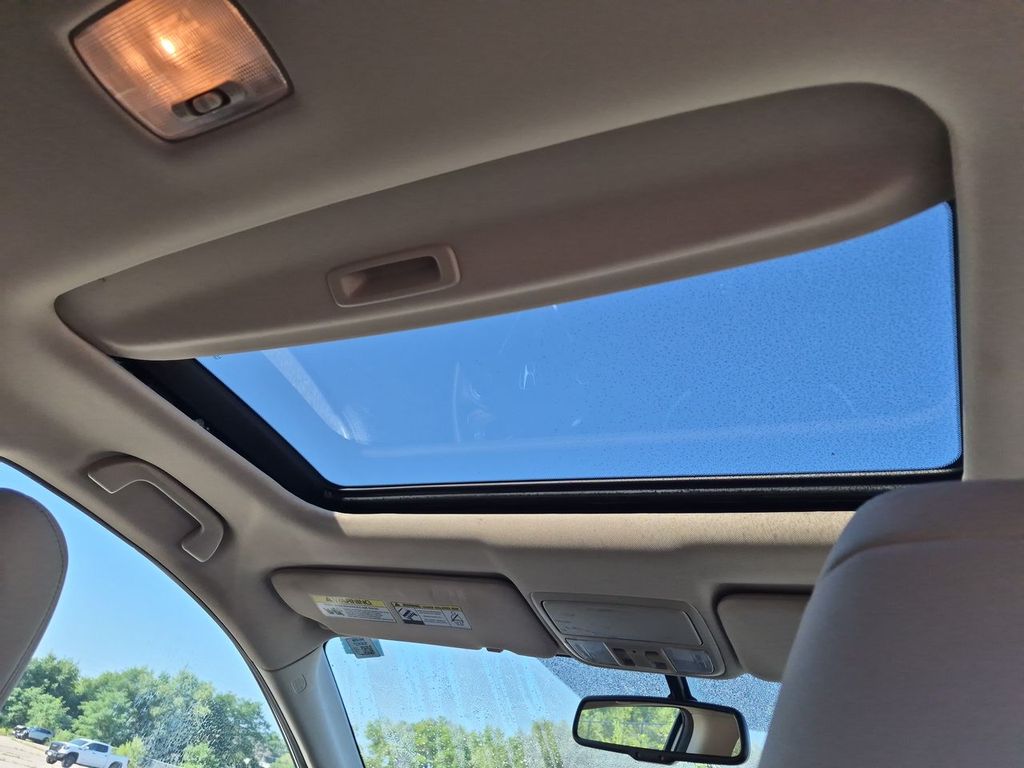 Thumbnail: 2016 Honda CR-V - 29