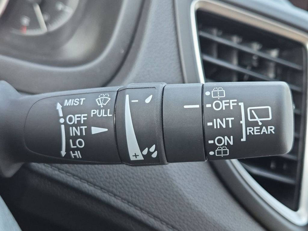 Thumbnail: 2016 Honda CR-V - 15