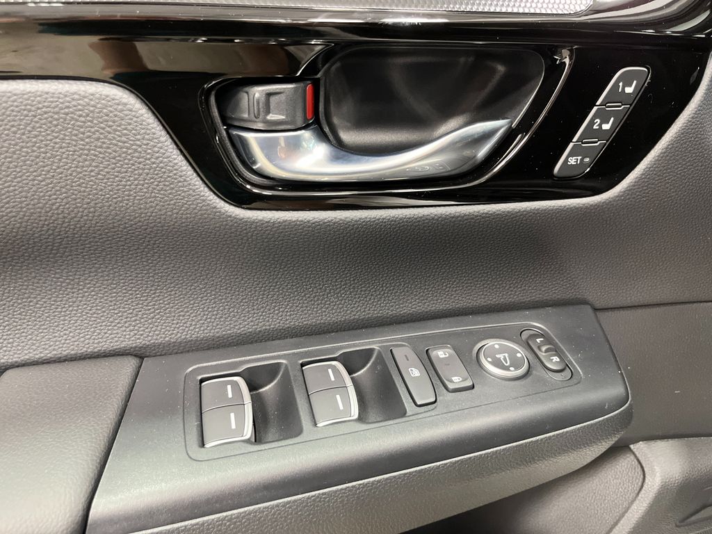 Thumbnail: 2026 Honda CR-V - 21
