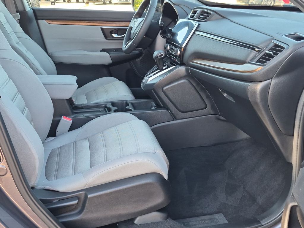 Thumbnail: 2017 Honda CR-V - 11