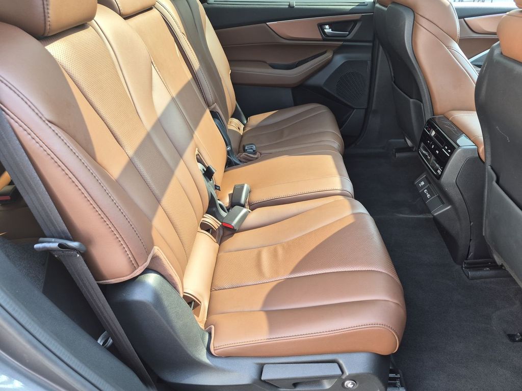 Thumbnail: 2023 Acura MDX - 29