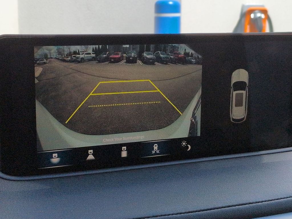 Thumbnail: 2023 Acura MDX - 36