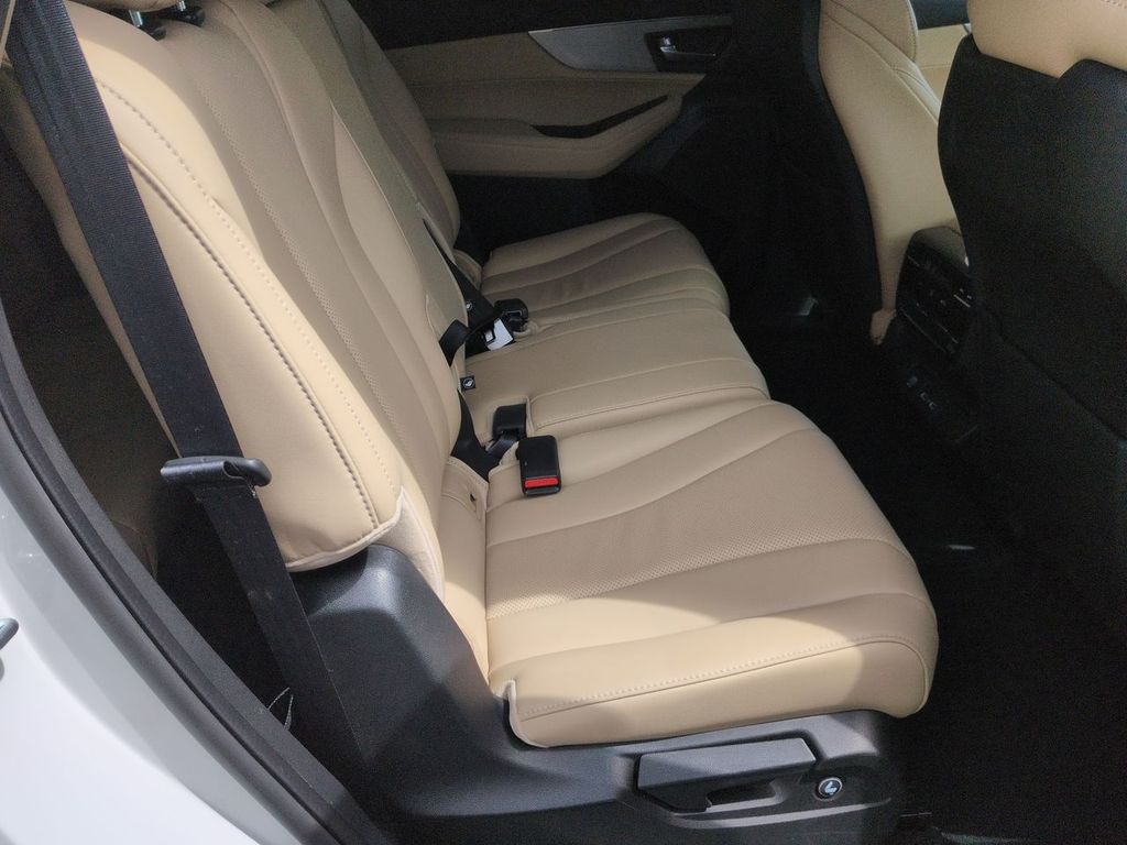 Thumbnail: 2023 Acura MDX - 29