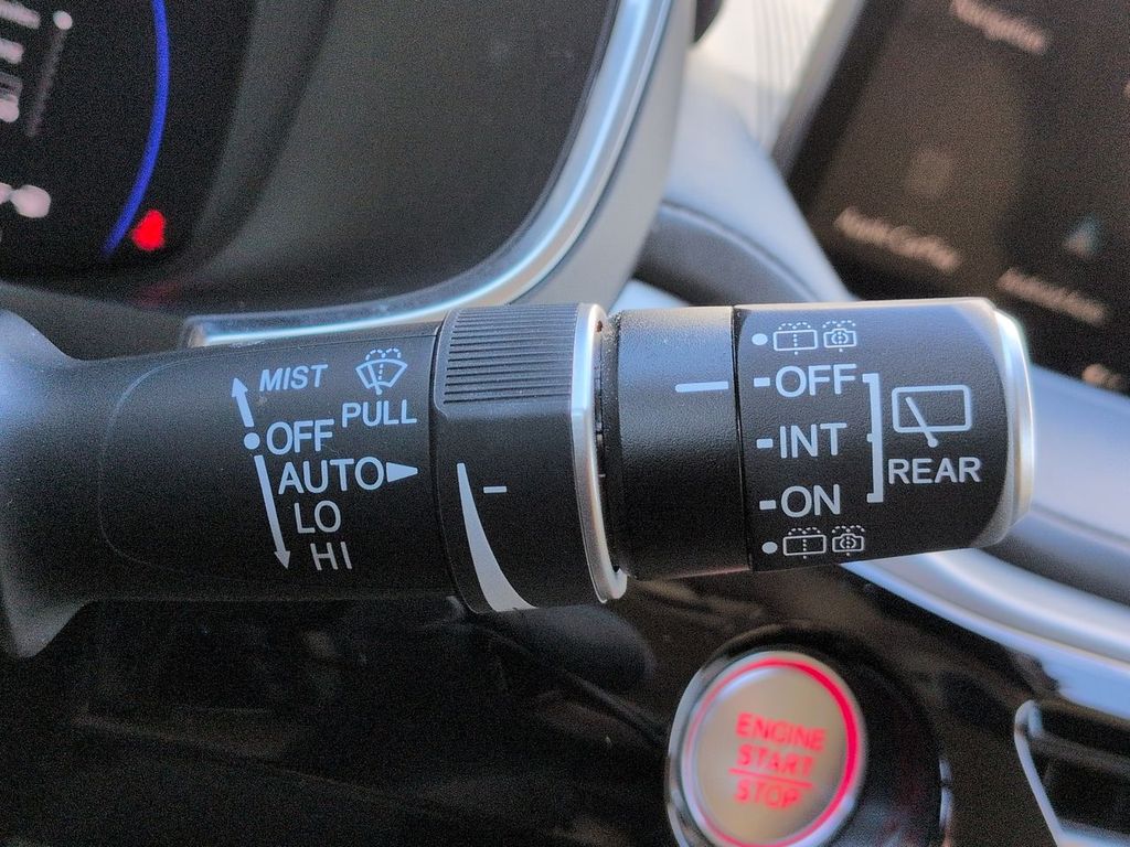 Thumbnail: 2023 Acura MDX - 15