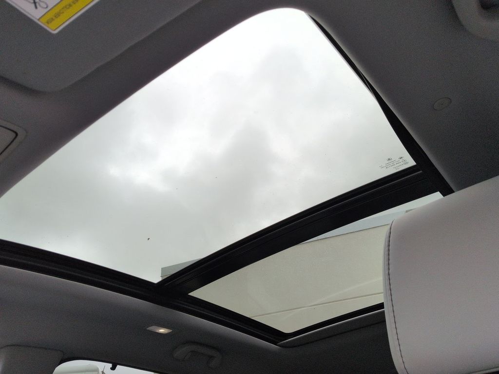 Thumbnail: 2023 Acura MDX - 26