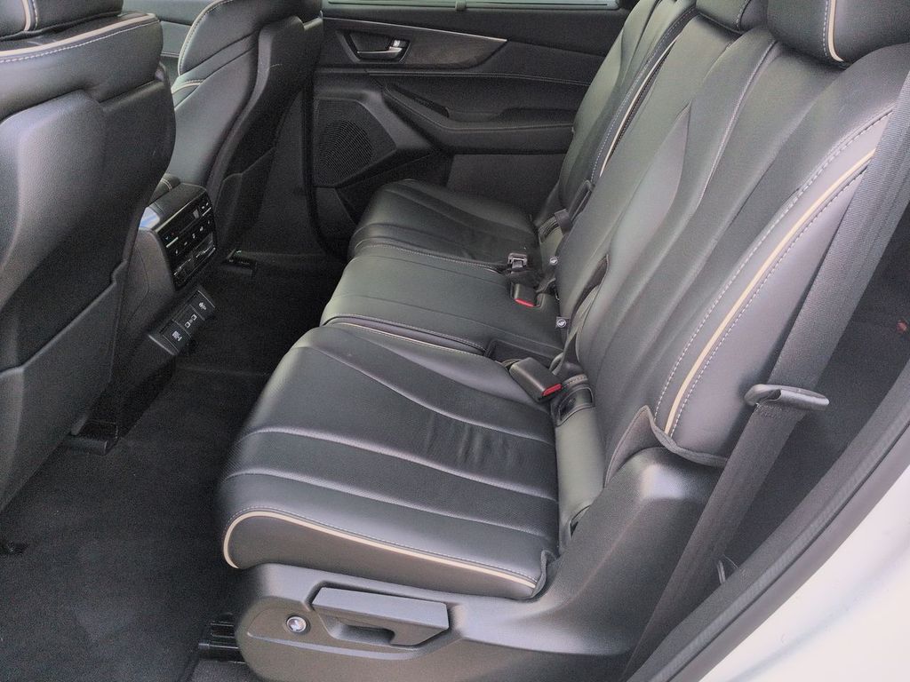 Thumbnail: 2023 Acura MDX - 28