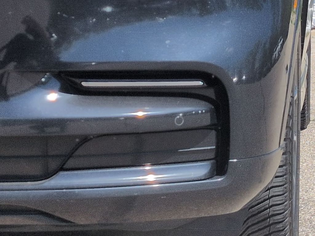 Thumbnail: 2023 Lincoln Aviator - 23