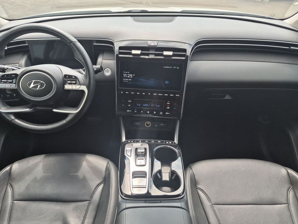 Thumbnail: 2023 Hyundai Tucson - 9