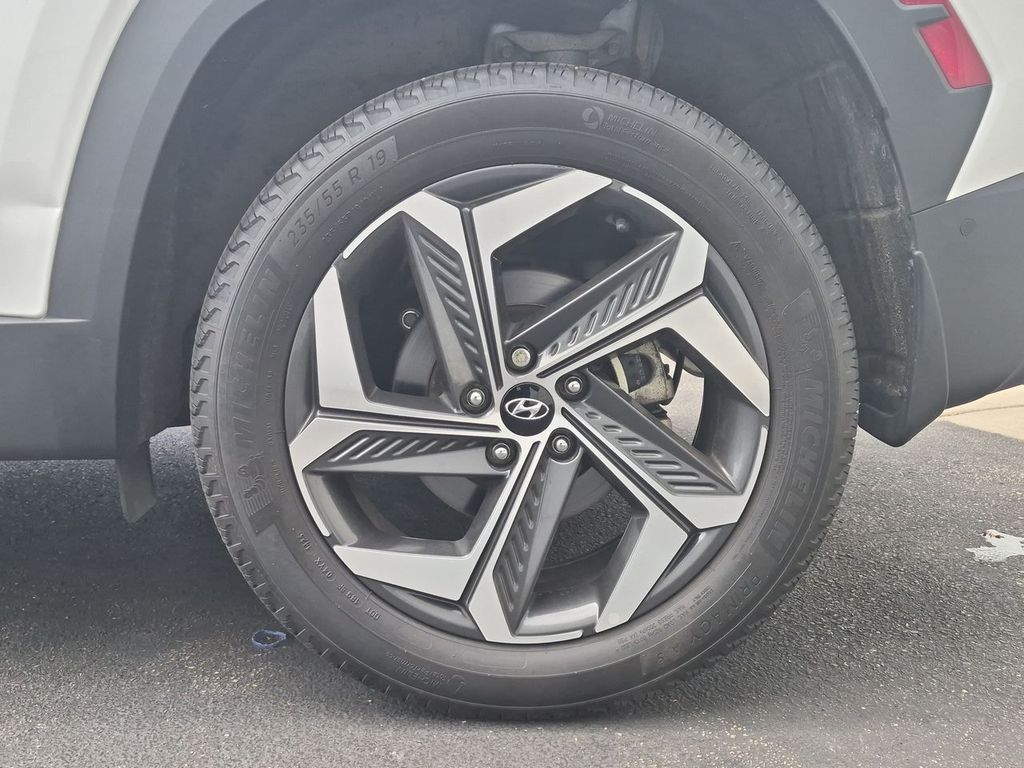 Thumbnail: 2023 Hyundai Tucson - 8