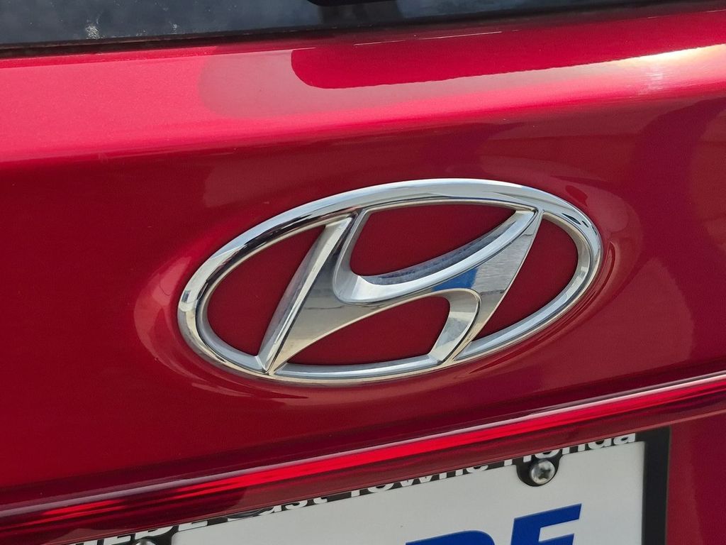 Thumbnail: 2023 Hyundai Santa Fe - 7