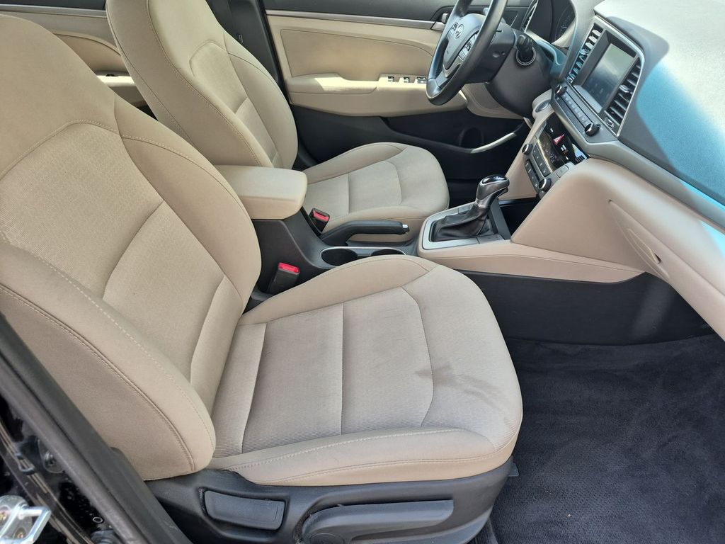 Thumbnail: 2018 Hyundai Elantra - 11