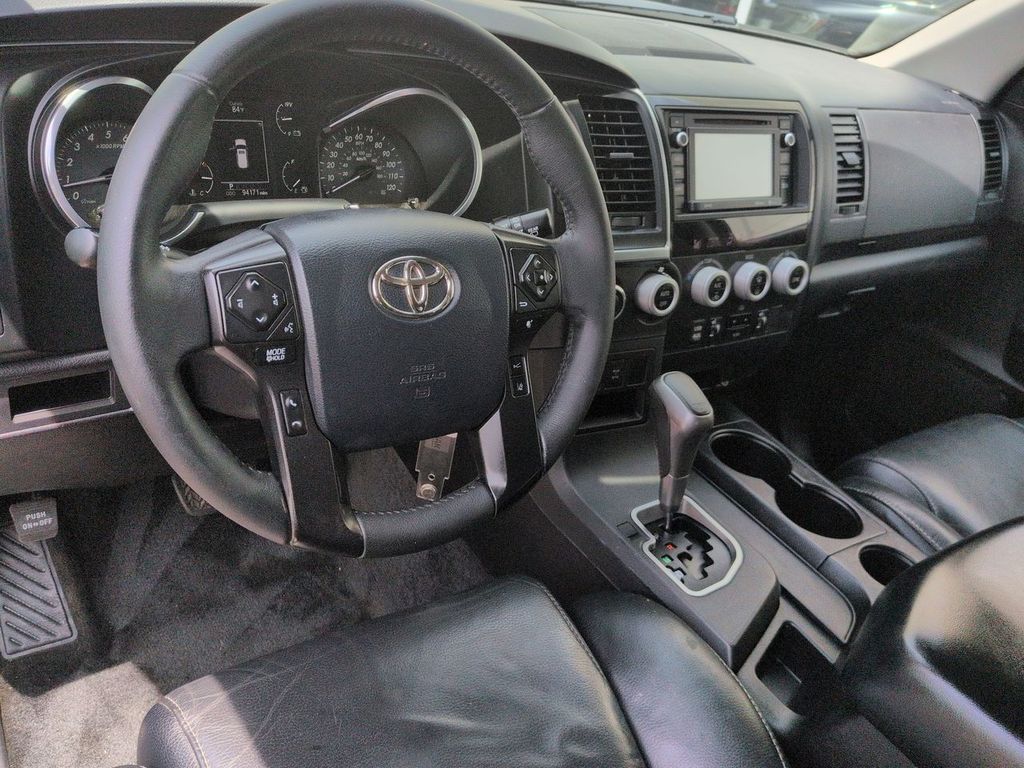 Thumbnail: 2018 Toyota Sequoia - 2