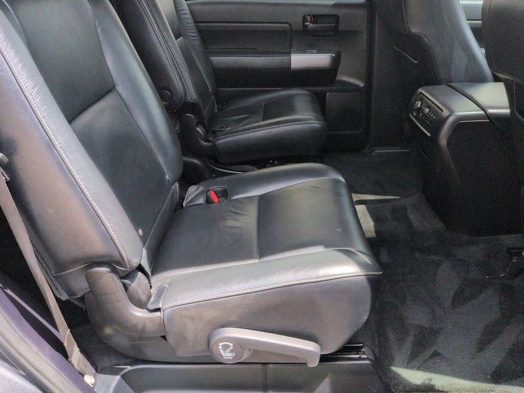 Thumbnail: 2018 Toyota Sequoia - 29
