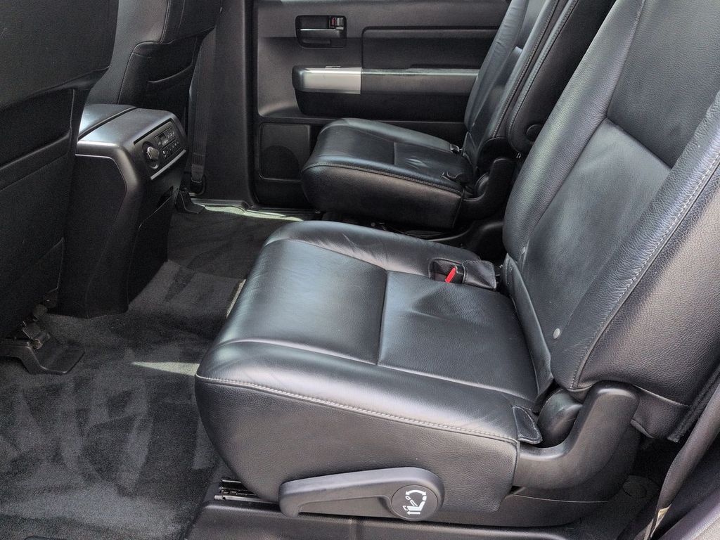 Thumbnail: 2018 Toyota Sequoia - 12