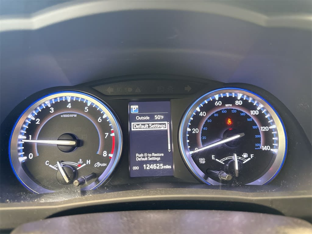 Thumbnail: 2018 Toyota Highlander - 18